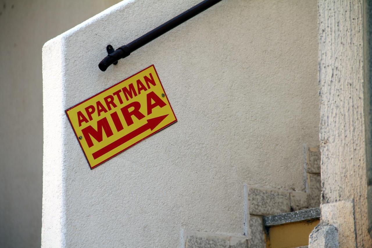 Apartment Mira Senj  Exterior foto